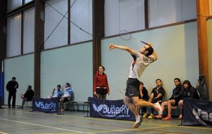 10 11 28 tournoi bad marvejols  joueurs 003.JPG